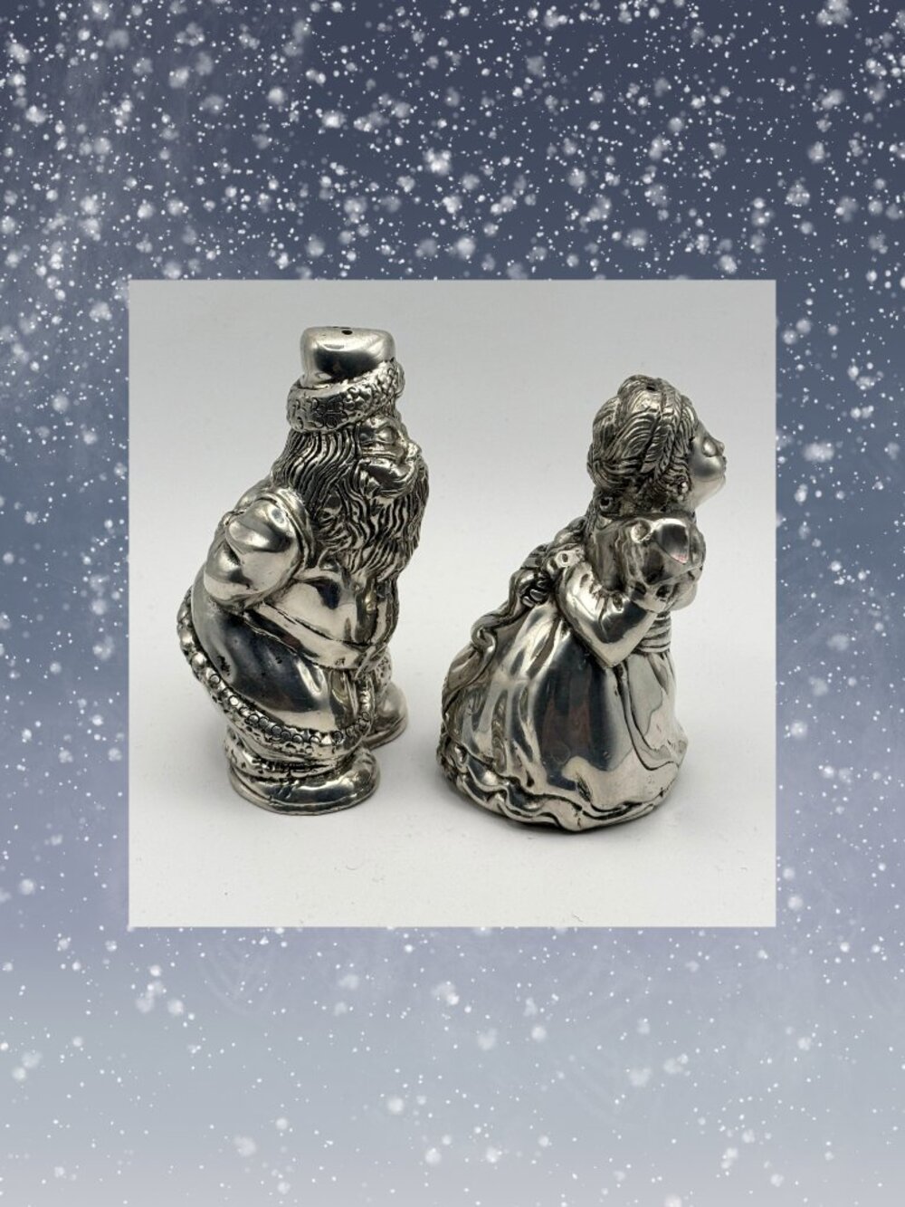 Kirk Stieff pewter Santa and Mrs. Claus salt and pepper shakers (#716) - Picture 3 of 6